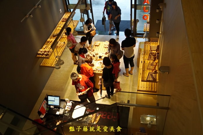 台中公益路好吃冰淇淋．FRajo南瓜雪酪透心涼【豔子藤就是愛美食】