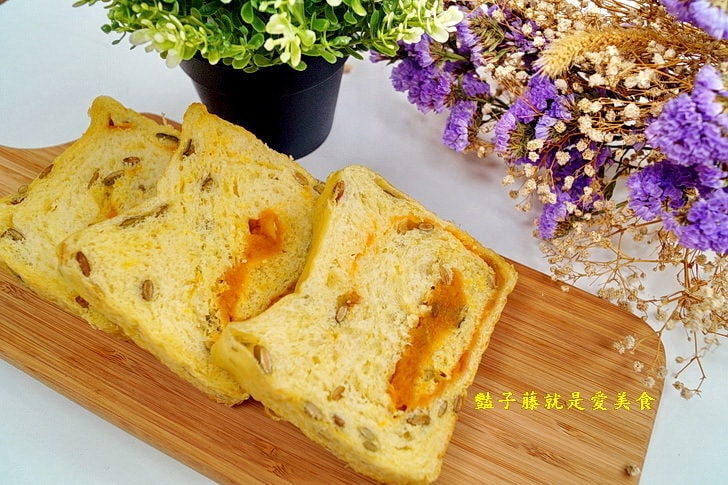 【品麵包】台中吐司專賣店.早晨六點半.中部最早出爐的完熟吐司.愛上吐司.50種吐司.日系歐式麵包細細品味