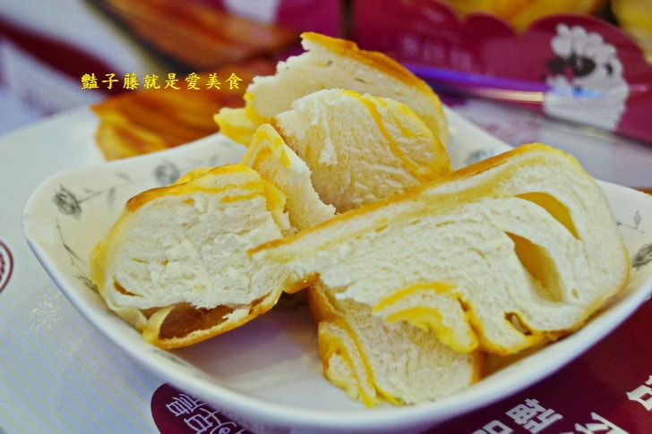 【麥仕佳專業烘焙坊】在地風味招牌純芋泥蛋糕．美食網路票選．熱門團購美食．轉角遇見幸福的麵包店
