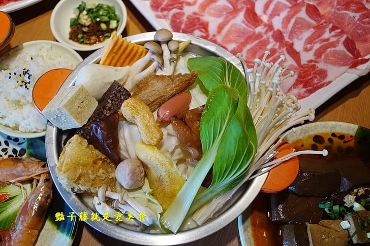 【肉多多火鍋】台中暴龍級火鍋第一品牌.挑戰肉食主義者大胃王.噶瑪蘭盤克夏優選豚美味意難忘／豔子藤