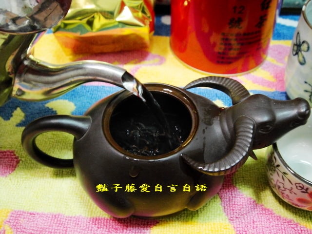 永峰有機茶園．台茶12號金萱自然紅茶純粹喝好茶【豔子藤美食嚐鮮試吃報告】