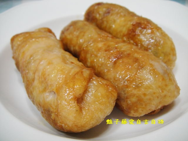 傳統小吃＆老船長。夜市人氣美食爆漿雞肉捲【豔子藤美食嚐鮮試吃報告】
