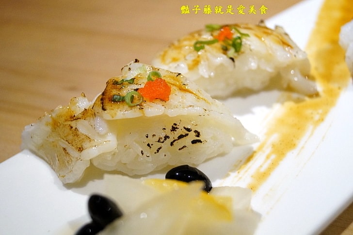 【米上有魚嘉義壽司店】大綜合壽司．天使蝦握壽司．軟殼蟹炸蝦捲創作壽司．嘉義美食好吃日式料理