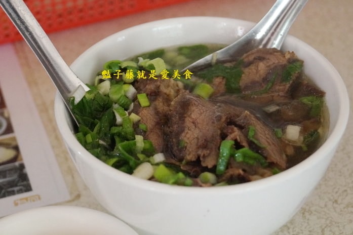 台南安平美食清燙牛肉．安平林家牛肉湯【豔子藤就是愛美食】登上聯合新聞網首頁
