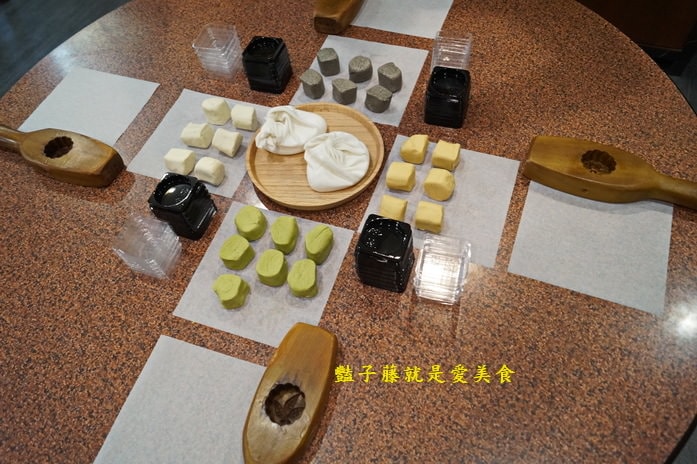臺中百年餅店．林金生香餅行．伴手禮狀元糕手作體驗DIY【豔子藤旅遊全地圖】