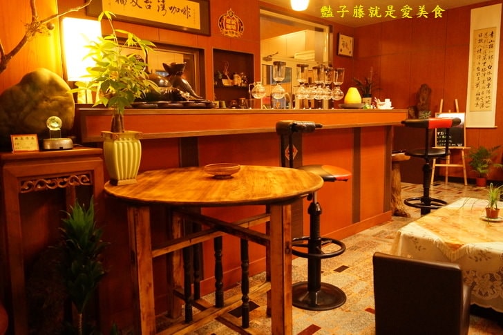 中埔總統咖啡．福友咖啡農場．喝台灣咖啡吃甜肉桂葉烤雞腿餐【豔子藤樂遊中埔四季好咖自由行】