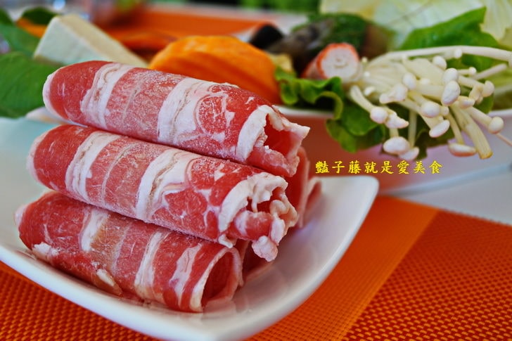 幸福好食咖啡Homecafe．美食料理法式香料雞腿排與人間有愛流浪動物認養餐廳