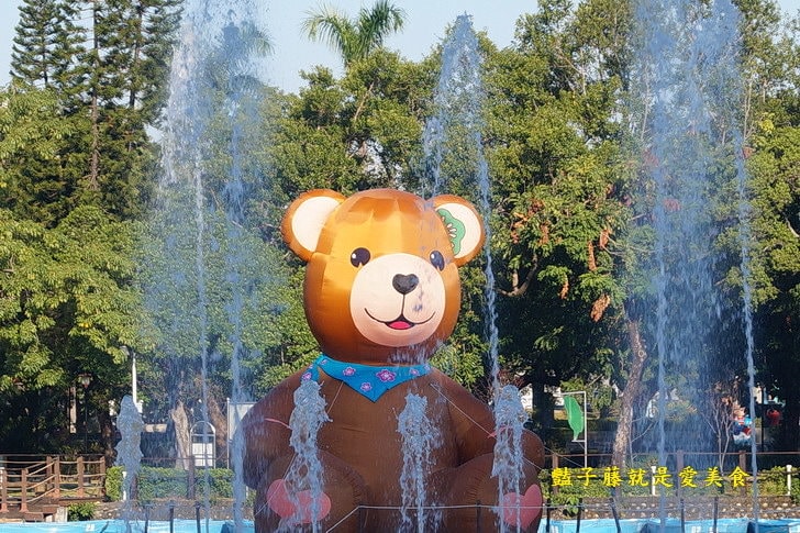 【2015樂活熊城市嘉年華】可愛泰迪熊與臺中公園中區舊城區．找尋隱藏版泰迪熊．回憶幸福老台中的美好時光