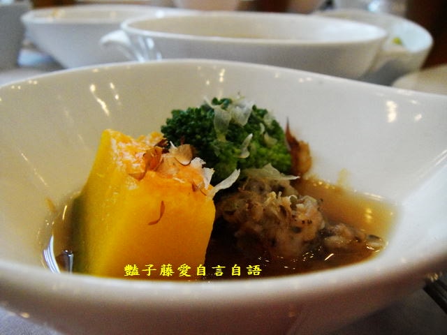 統一渡假村谷關溫泉養生會館松饕樓。日式溫泉套餐蒲燒雞腿排+和風香酥魚排+下午茶【豔子藤就是愛美食】