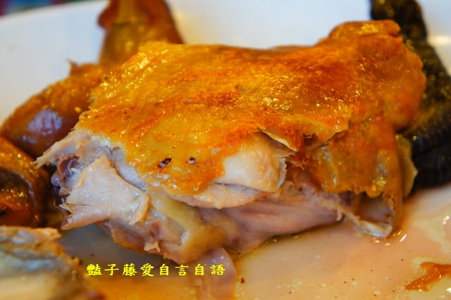 台雞店甕仔雞(鹿谷店)酥皮烤雞皮脆肉嫩【豔子藤就是愛美食】登上聯合新聞網首頁