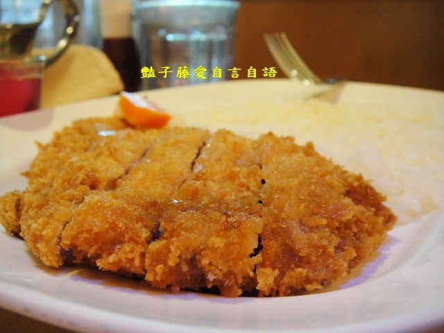 台北異國美食＆茄子歐風咖哩。藍帶豬排咖哩+蛋包飯炸雞塊品嚐美味【豔子藤就是愛美食】登上聯合新聞網首頁