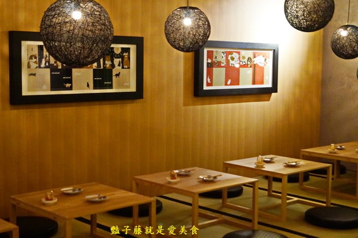 有喜屋日式煎餃．居酒屋專賣餃子．全台最酷餃子店【豔子藤就是愛美食】