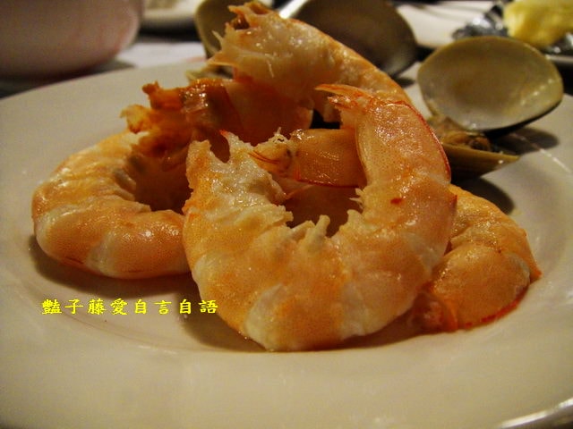 台中鍋物料理＆小蒙牛頂級麻辣養生鍋。杯裝哈根達斯吃到飽【豔子藤就是愛美食】登上聯合新聞網首頁