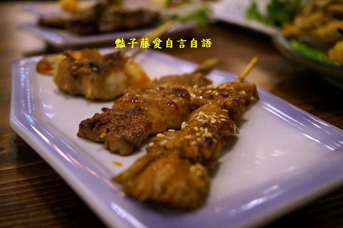 大江戶町居酒屋．炭火石燒鰻魚丼日式燒烤料理【豔子藤就是愛美食】
