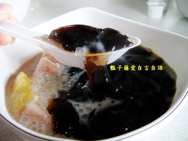 台中甜品糕點＆瑪露連嫩仙草．台中老字號必吃美食【豔子藤就是愛美食】登上聯合新聞網首頁