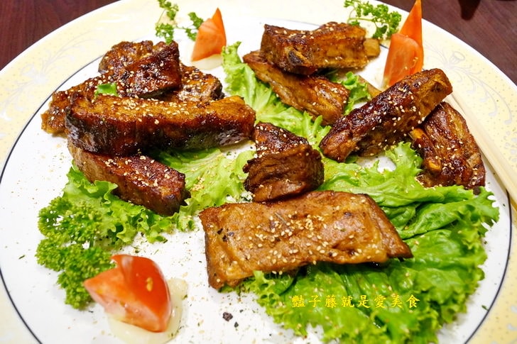 【東街日式料理民生店】新竹美食平價日式料理．咖哩螃蟹．鮑魚荒煮．嚴選合菜料理．超值又豪邁