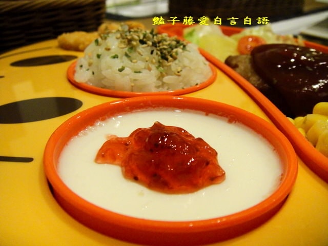 Demi House日式洋食館．超強手工漢堡排+起司豬排咖哩蛋包飯【豔子藤就是愛美食】