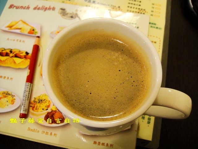 焗烤德式腸雞蛋糕大推．大坡咖啡館【豔子藤就是愛美食】
