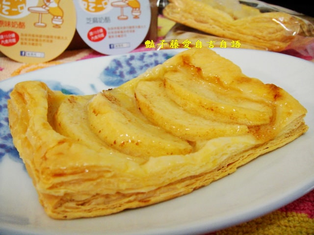 甜食糕點＆給我吃一口。稻香布朗尼+戚風蛋糕+幸福蘋果派+提拉米蘇+綜合奶酪【豔子藤美食嚐鮮試吃報告】