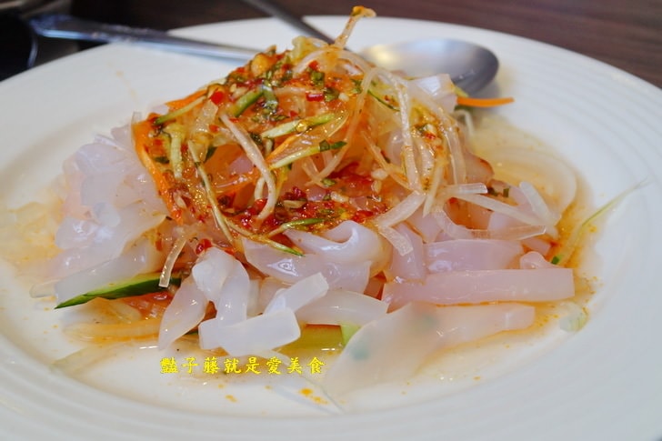 【佳濱成功旗魚專賣店】臺東成功旗魚咖啡.黑潮頂級生魚片配咖啡.甜點檸檬蒟蒻竟是曼波魚皮?豔子藤台東美食地圖