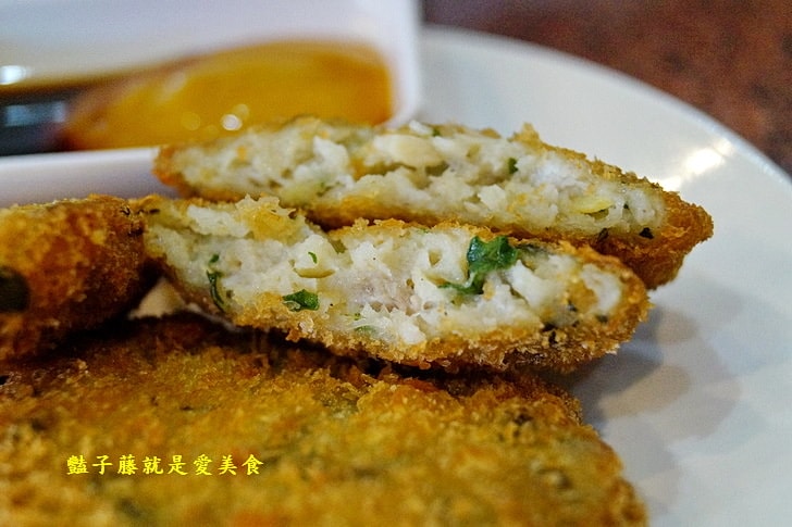 【大祥海鮮屋】台灣美食道地客家菜.台中西屯區美食.客家盆菜很經典.梅干扣肉與魚脯燜豆腐好吃又下飯