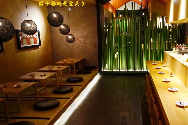 有喜屋日式煎餃．居酒屋專賣餃子．全台最酷餃子店【豔子藤就是愛美食】