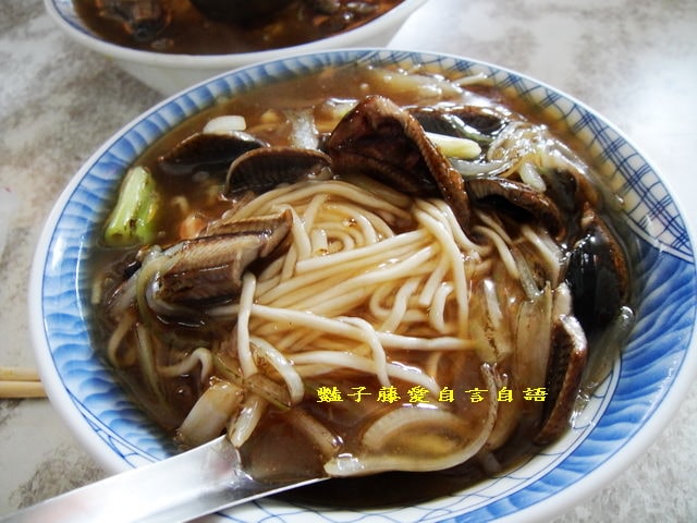 雲林在地小吃＆北港小鎮光明路無招牌鱔魚羹麵和炒鱔魚麵【豔子藤就是愛美食】登上聯合新聞網首頁