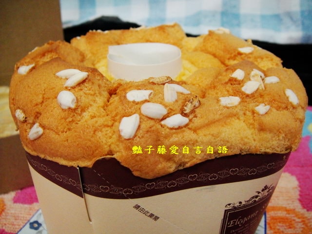 甜食糕點＆給我吃一口。稻香布朗尼+戚風蛋糕+幸福蘋果派+提拉米蘇+綜合奶酪【豔子藤美食嚐鮮試吃報告】
