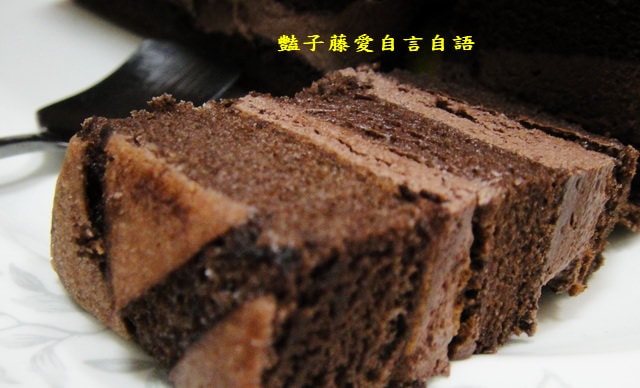甜食糕點＆金格食品。法式馬卡龍巧克力彌月蛋糕【豔子藤美食嚐鮮試吃報告】