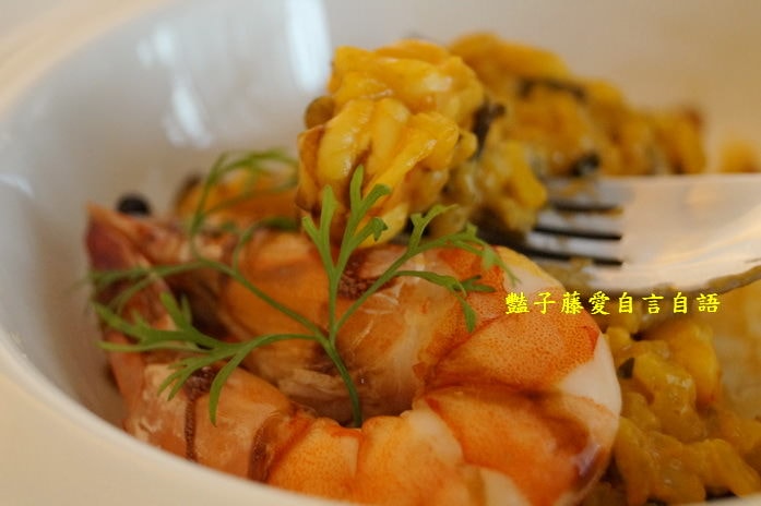 羅西亞牛排相約情人節餐廳．台中夏蒙法式小館【豔子藤就是愛美食】