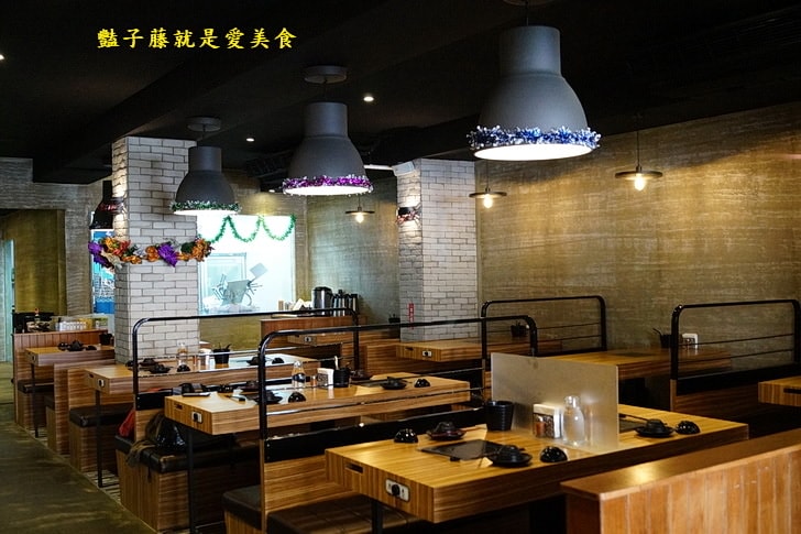 【紙鶴壽喜燒】中科壽喜燒吃到飽.西屯鍋物.壽喜昆布鴛鴦鍋.安格斯霜降牛和牛五花吃得過癮