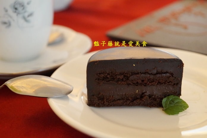 台中法式料理主菜馬賽燴海鮮．連甜點都很棒的夏蒙法式小館【豔子藤就是愛美食】