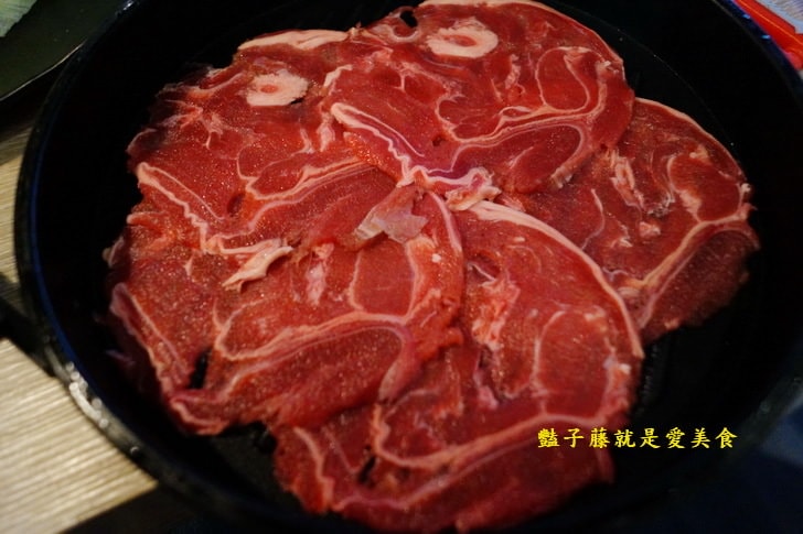 【上禾町日式燒烤】新莊老街捷運美食．燒肉控和海鮮控頂級饗宴吃到飽．豔子藤就是愛美食