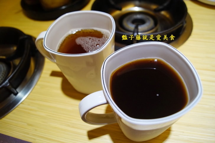 【養鍋石頭鍋涮涮鍋】台中逢甲美食.東北酸白菜霜降珍豬鍋.山藥牛奶低脂牛肉鍋.多種品鍋自由選